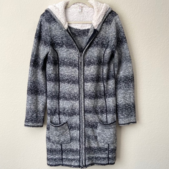 Soybu Jackets & Blazers - Soybu XL Striped Soft Cozy Sweater Jacket